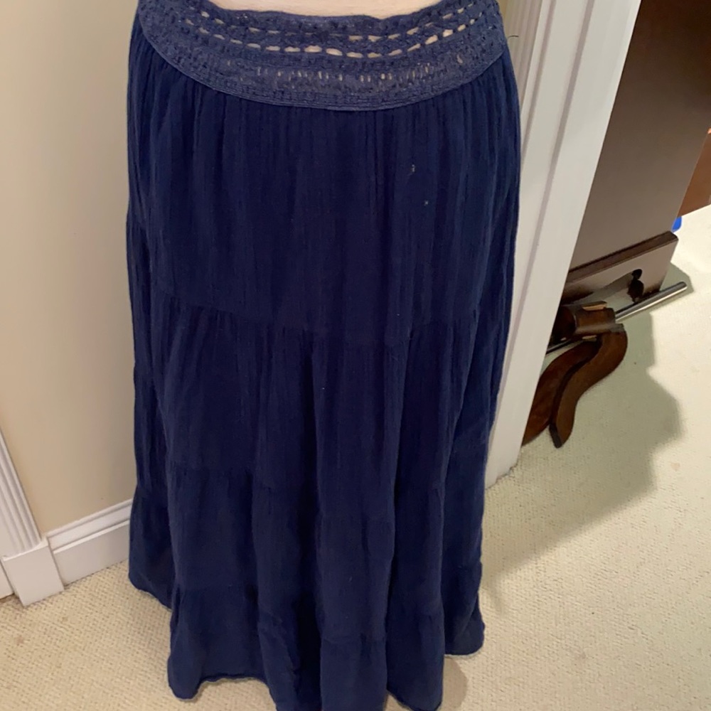 Broomstick skirt